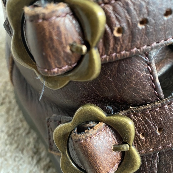 Dr Martens Devon Flower Platform Boots - Picture 4 of 7